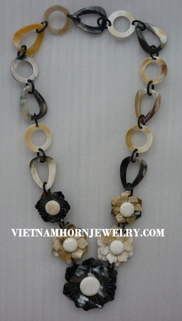 Exquisite Horn Jewelry - Unique Buffalo Horn Creations