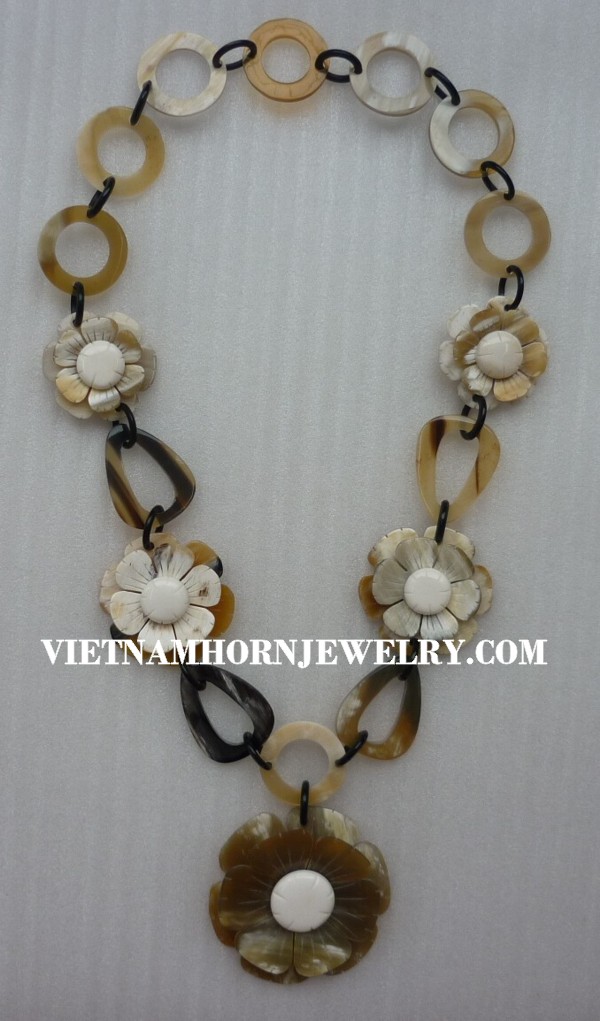 Exquisite Horn Jewelry - Unique Buffalo Horn Creations