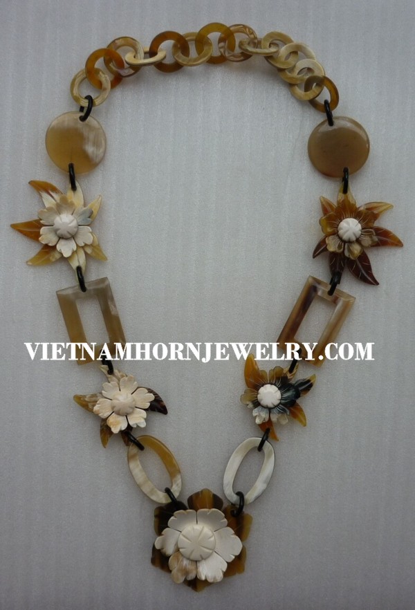 Exquisite Horn Jewelry - Unique Buffalo Horn Creations