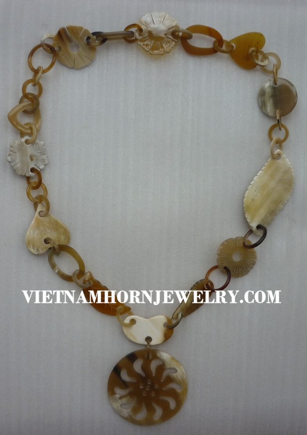 Exquisite Horn Jewelry - Unique Buffalo Horn Creations