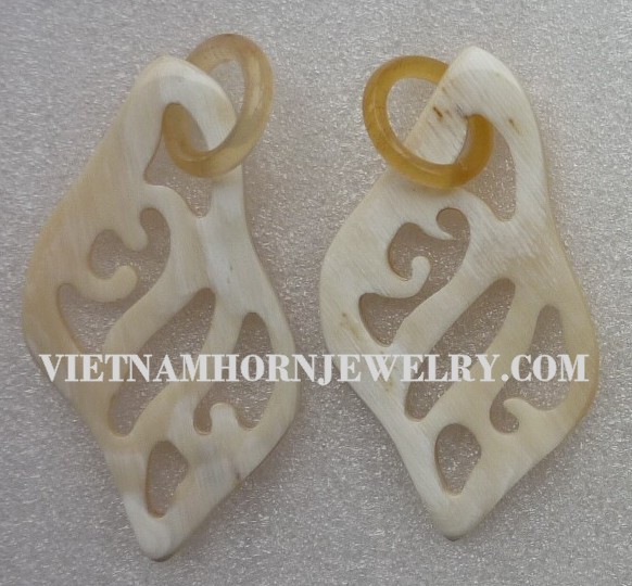 Exquisite Horn Jewelry - Unique Buffalo Horn Creations