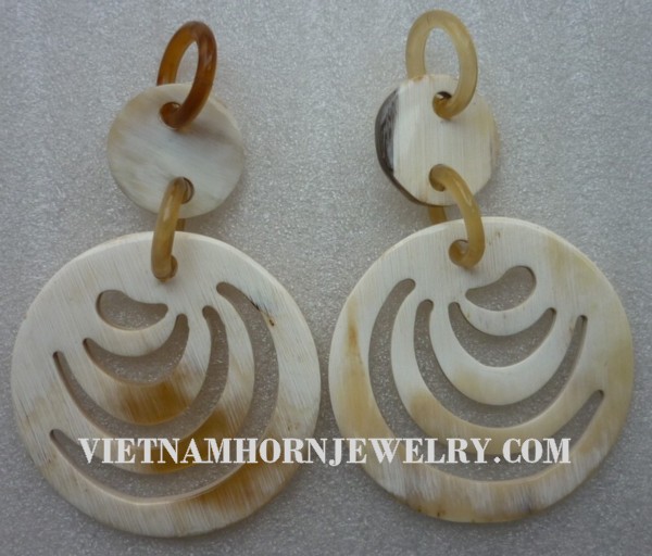 Exquisite Horn Jewelry - Unique Buffalo Horn Creations