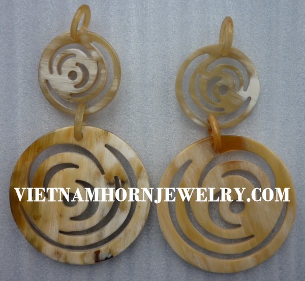 Exquisite Horn Jewelry - Unique Buffalo Horn Creations