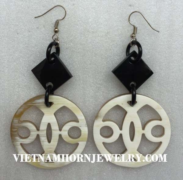 Exquisite Horn Jewelry - Unique Buffalo Horn Creations