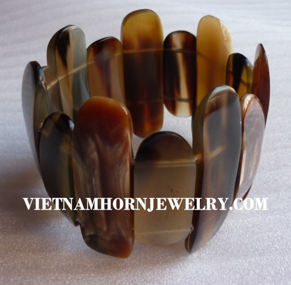 Exquisite Horn Jewelry - Unique Buffalo Horn Creations
