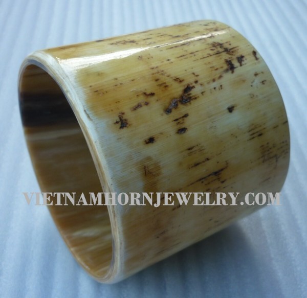 Exquisite Horn Jewelry - Unique Buffalo Horn Creations