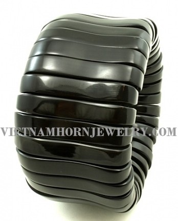 Exquisite Horn Jewelry - Unique Buffalo Horn Creations