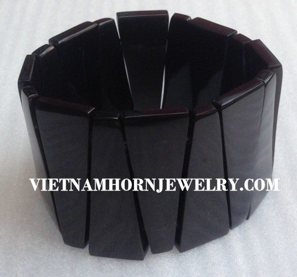 Exquisite Horn Jewelry - Unique Buffalo Horn Creations