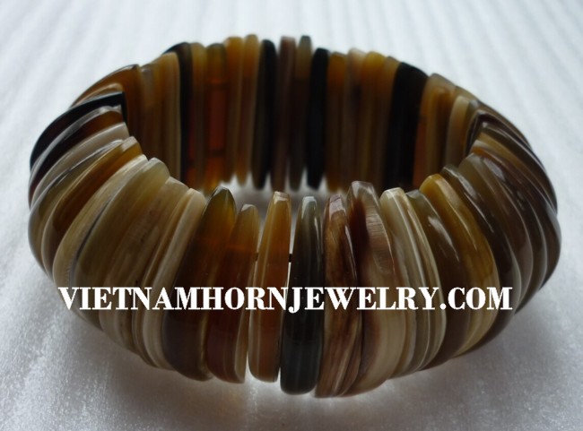Exquisite Horn Jewelry - Unique Buffalo Horn Creations
