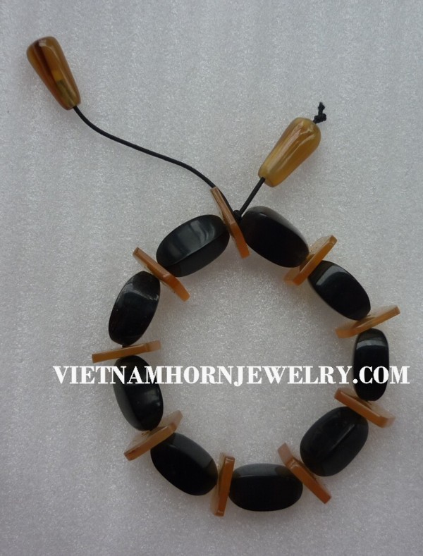 Exquisite Horn Jewelry - Unique Buffalo Horn Creations