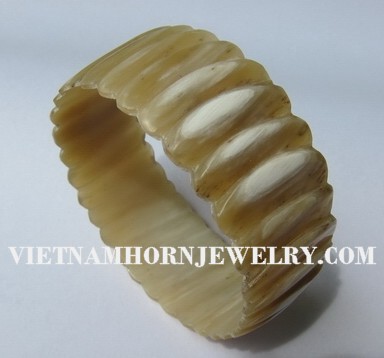 Exquisite Horn Jewelry - Unique Buffalo Horn Creations