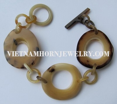 Exquisite Horn Jewelry - Unique Buffalo Horn Creations