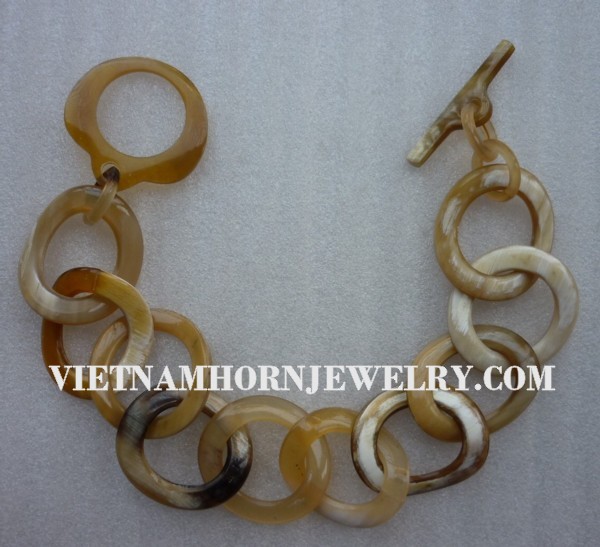 Exquisite Horn Jewelry - Unique Buffalo Horn Creations