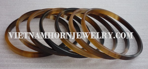 Exquisite Horn Jewelry - Unique Buffalo Horn Creations