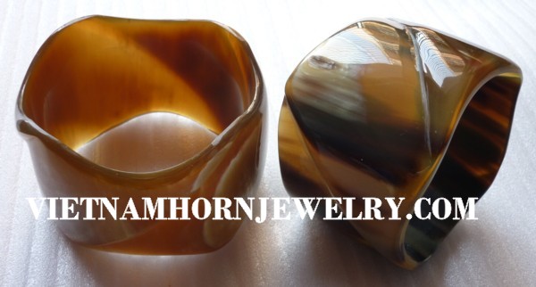 Exquisite Horn Jewelry - Unique Buffalo Horn Creations