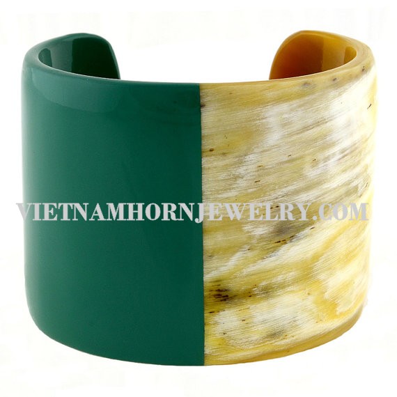 Exquisite Horn Jewelry - Unique Buffalo Horn Creations