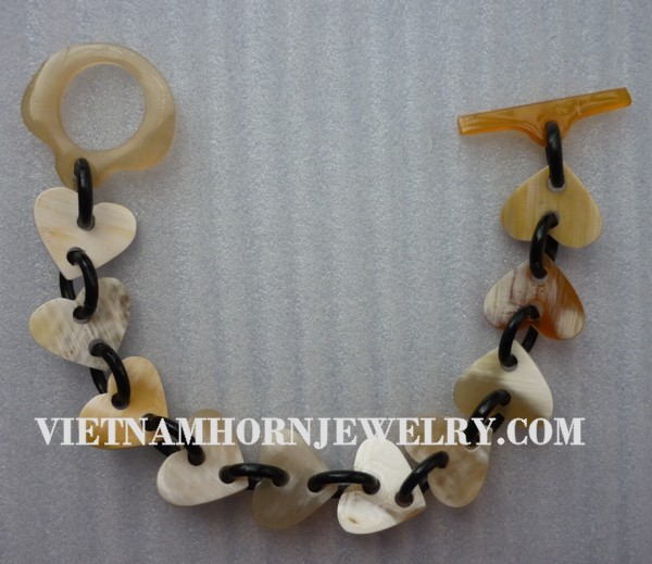Exquisite Horn Jewelry - Unique Buffalo Horn Creations