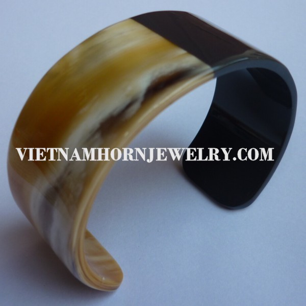 Exquisite Horn Jewelry - Unique Buffalo Horn Creations