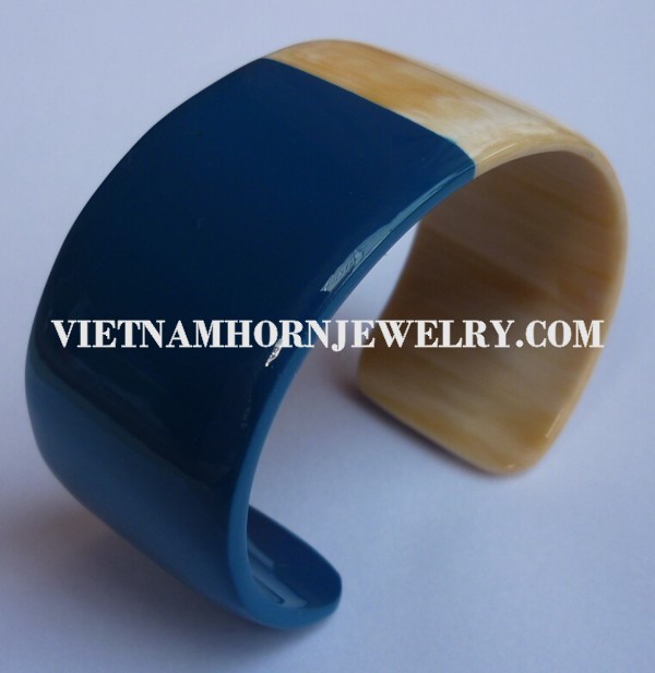 Exquisite Horn Jewelry - Unique Buffalo Horn Creations