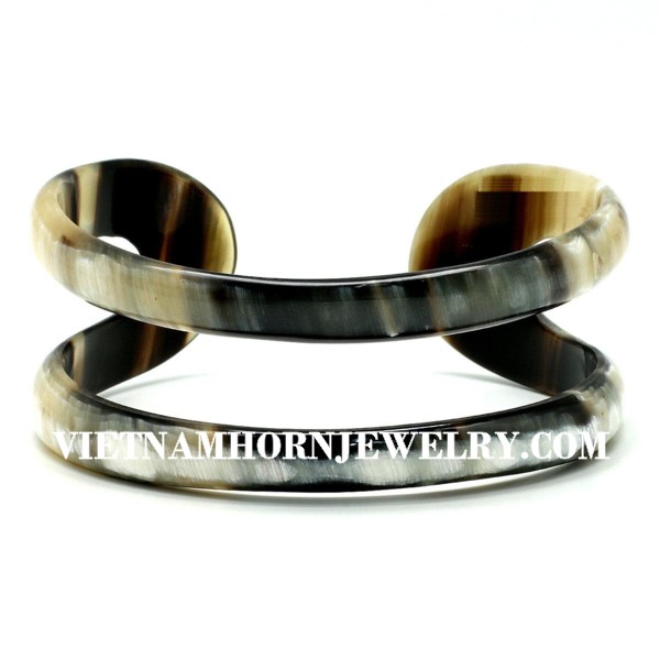 Exquisite Horn Jewelry - Unique Buffalo Horn Creations