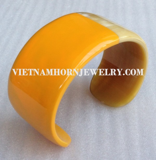 Exquisite Horn Jewelry - Unique Buffalo Horn Creations