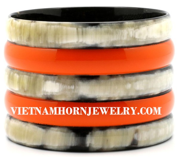 Exquisite Horn Jewelry - Unique Buffalo Horn Creations