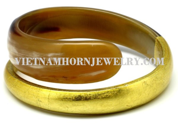 Exquisite Horn Jewelry - Unique Buffalo Horn Creations