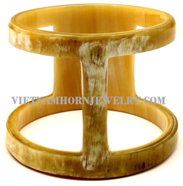 Exquisite Horn Jewelry - Unique Buffalo Horn Creations