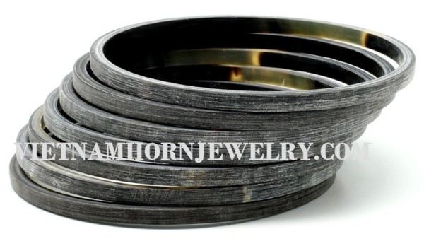 Exquisite Horn Jewelry - Unique Buffalo Horn Creations