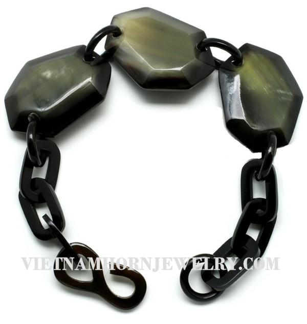 Exquisite Horn Jewelry - Unique Buffalo Horn Creations
