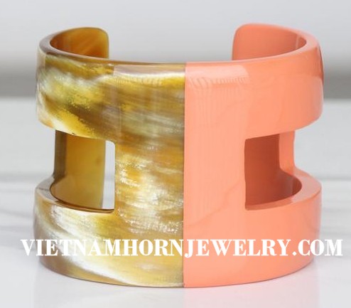 Exquisite Horn Jewelry - Unique Buffalo Horn Creations