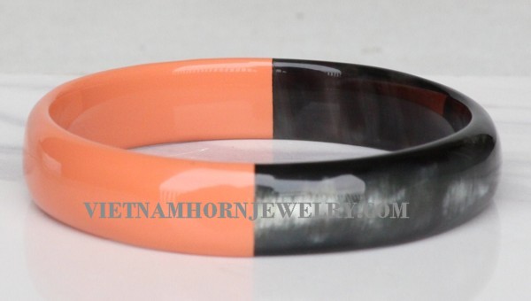 Exquisite Horn Jewelry - Unique Buffalo Horn Creations