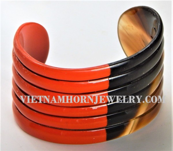 Exquisite Horn Jewelry - Unique Buffalo Horn Creations
