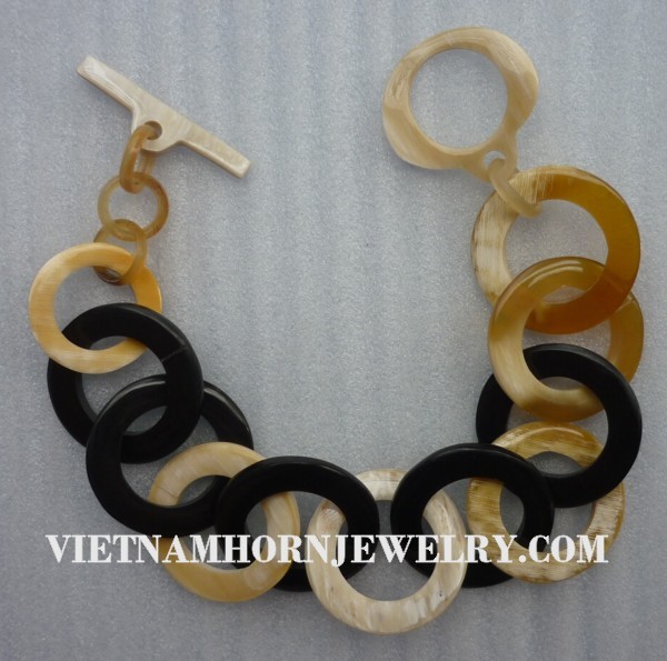 Exquisite Horn Jewelry - Unique Buffalo Horn Creations