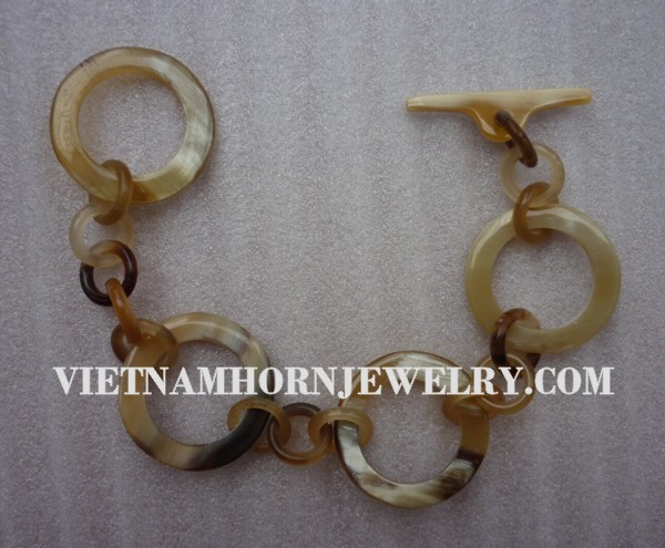 Exquisite Horn Jewelry - Unique Buffalo Horn Creations