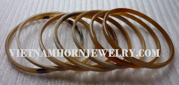 Exquisite Horn Jewelry - Unique Buffalo Horn Creations