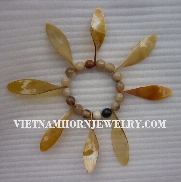 Exquisite Horn Jewelry - Unique Buffalo Horn Creations