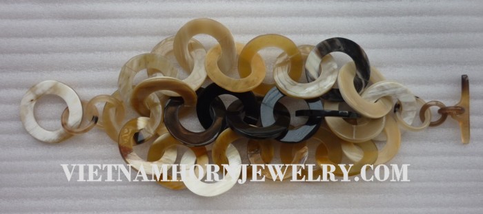 Exquisite Horn Jewelry - Unique Buffalo Horn Creations