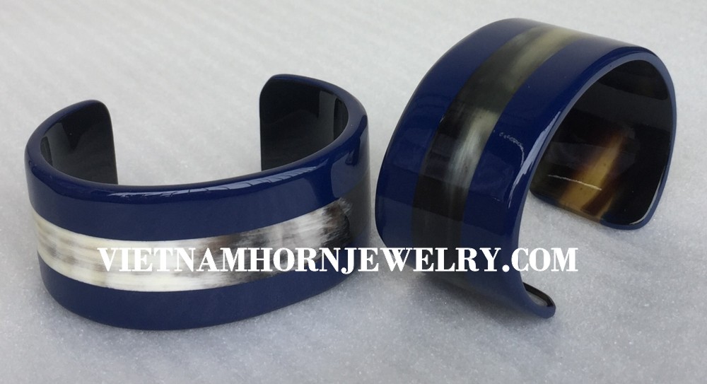 Exquisite Horn Jewelry - Unique Buffalo Horn Creations