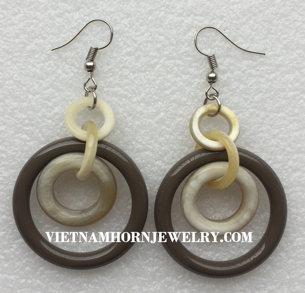 Exquisite Horn Jewelry - Unique Buffalo Horn Creations
