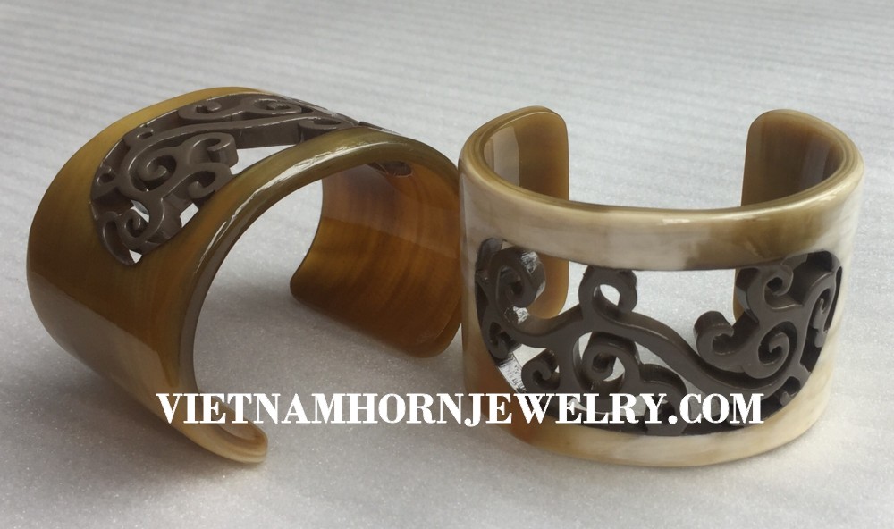 Exquisite Horn Jewelry - Unique Buffalo Horn Creations