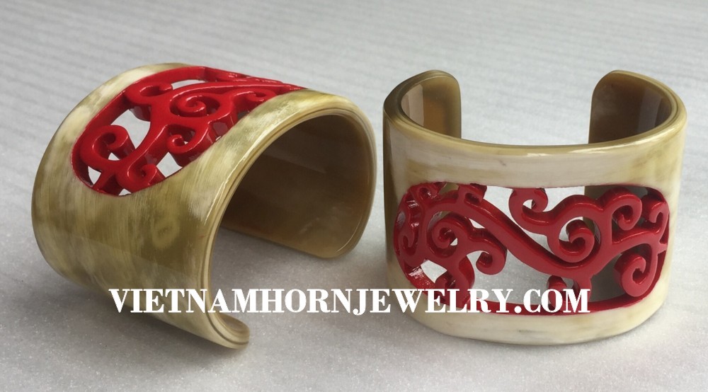 Exquisite Horn Jewelry - Unique Buffalo Horn Creations